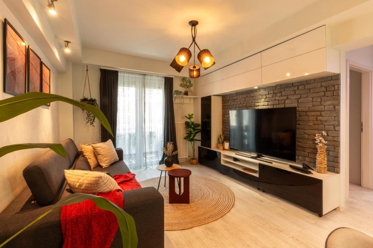 Modern 1Br Apt In The Old Town: The Perfect Choice Bucharest Luaran gambar