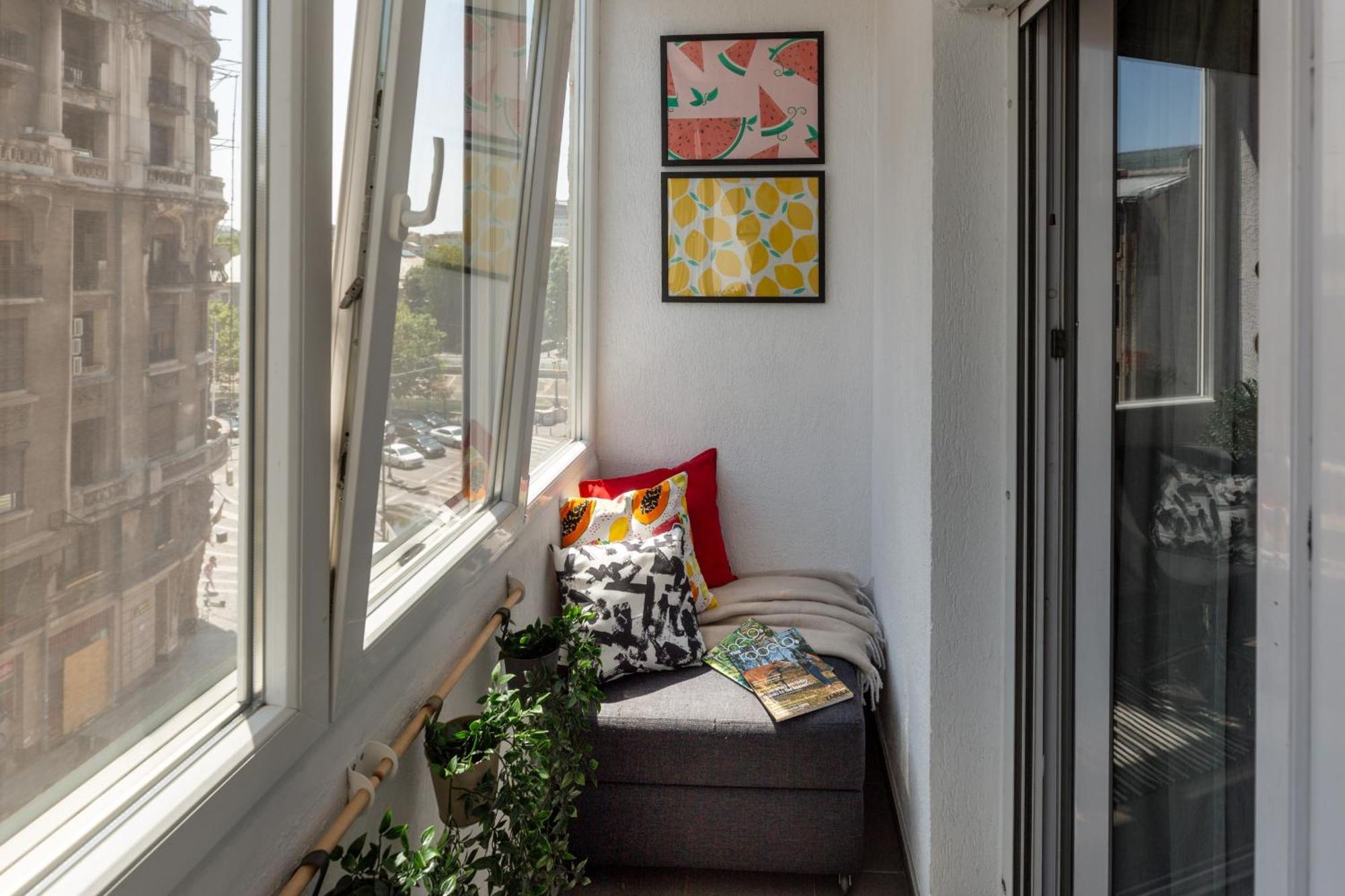 Modern 1Br Apt In The Old Town: The Perfect Choice Bucharest Luaran gambar