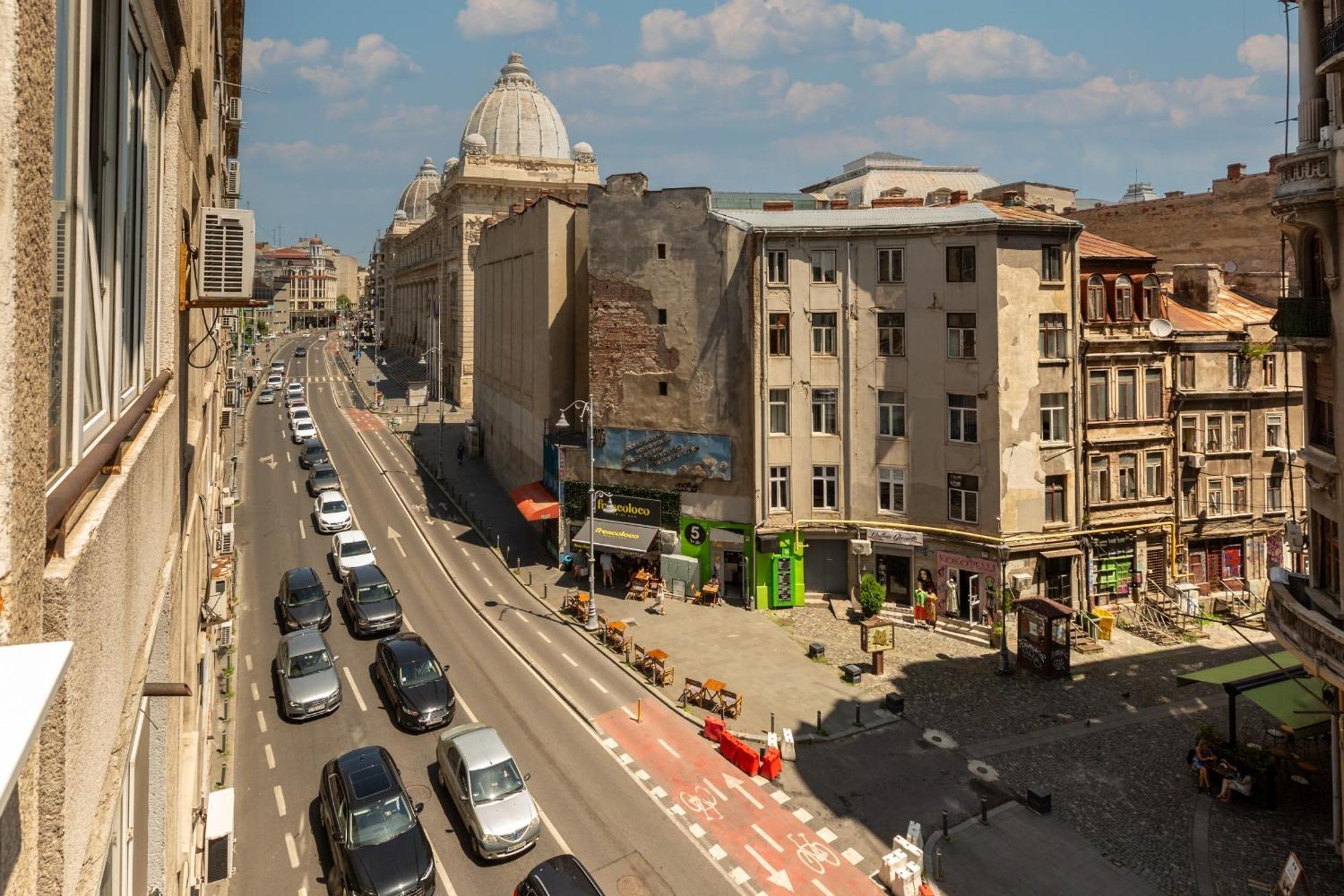 Modern 1Br Apt In The Old Town: The Perfect Choice Bucharest Luaran gambar
