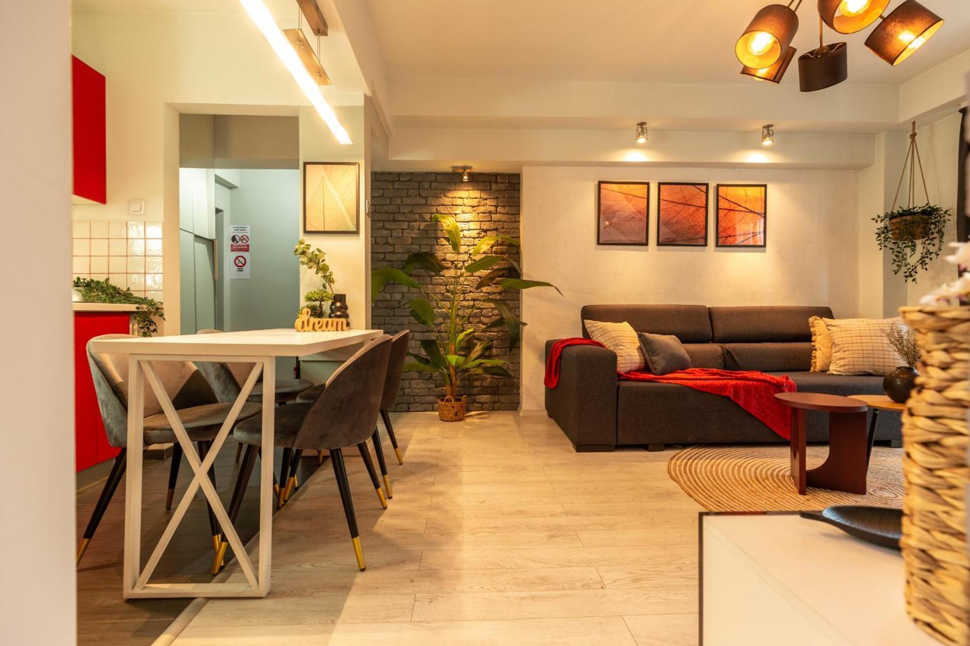 Modern 1Br Apt In The Old Town: The Perfect Choice Bucharest Luaran gambar